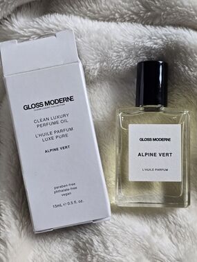 Gloss Moderne Alpine Vert Perfume Oil - 15ml NEW